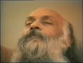 Thumbnail for File:1979-07-10 Osho Guru Purnima (film)&#160;; still 40min 19sec.jpg